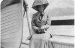 Mme Clara HAYS