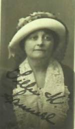 Mme Tillie TAUSSIG ne MANDELBAUM (Mrs Emil)